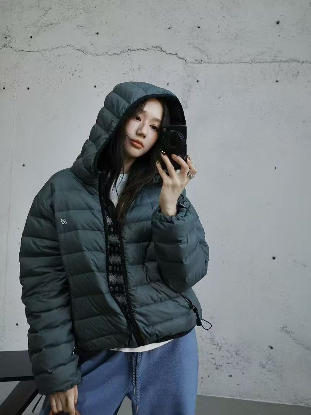 b827a5e5213a846f36e220cde1c97a90