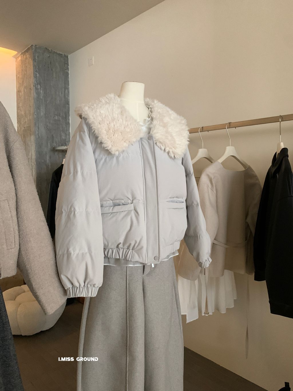 2c13dafb0eb94c56abbfdab1a44ebc21