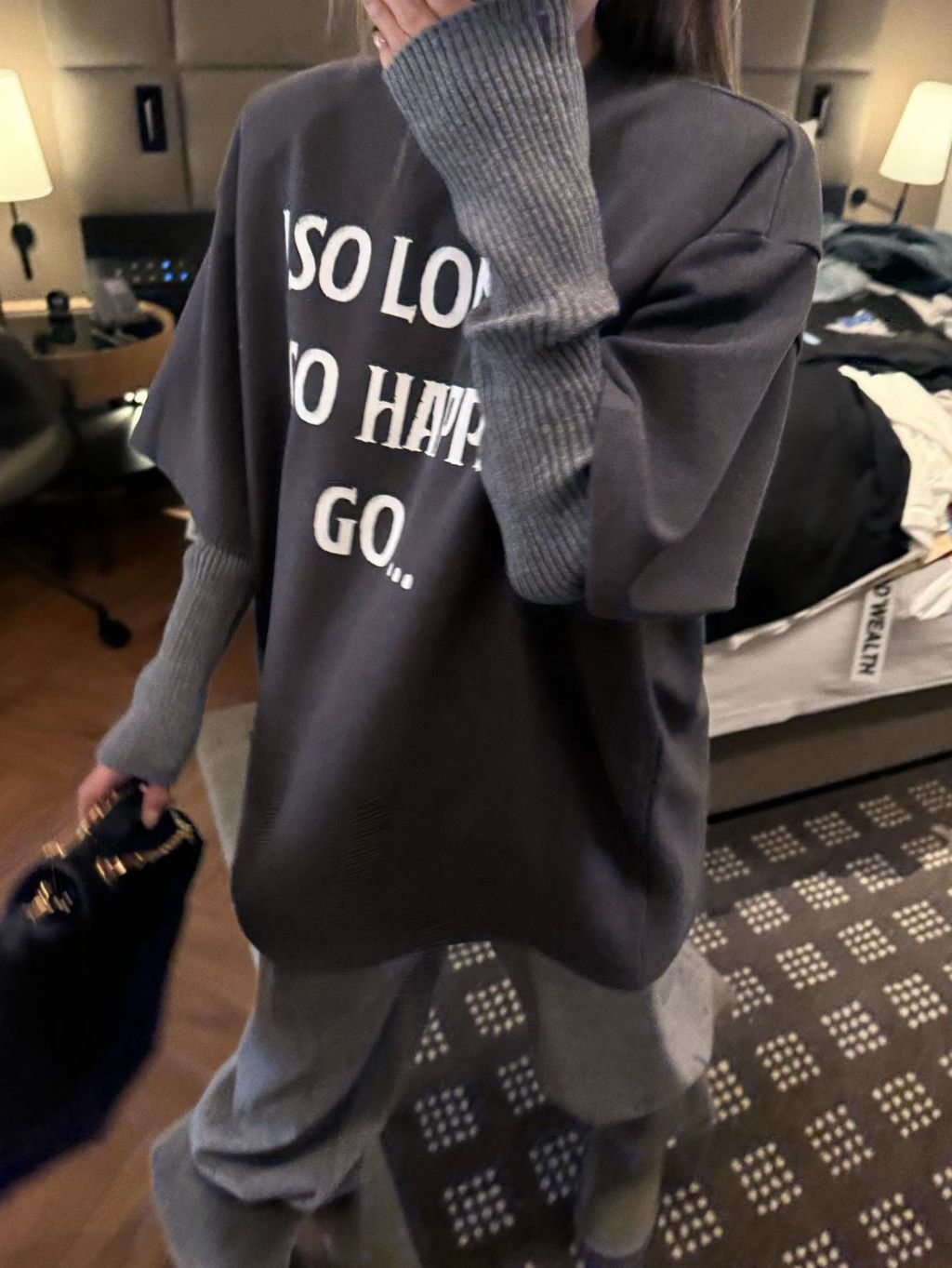 d4ecb7e2eb5a6895a1653a934adb2d69