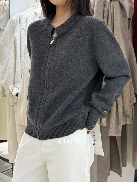 dbe644d464f7c98a86cf6ed6ee9e859a