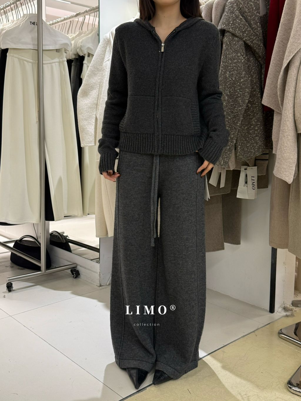 73327ff9c073c24e69d6774d7ebe32a8