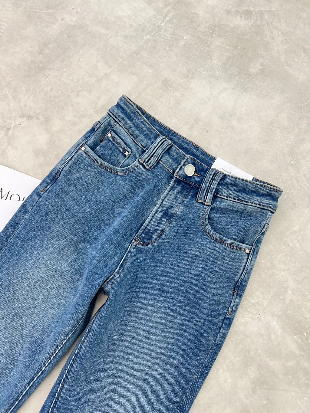 00a6a03a45ce2994fab8ebb7d28f1911