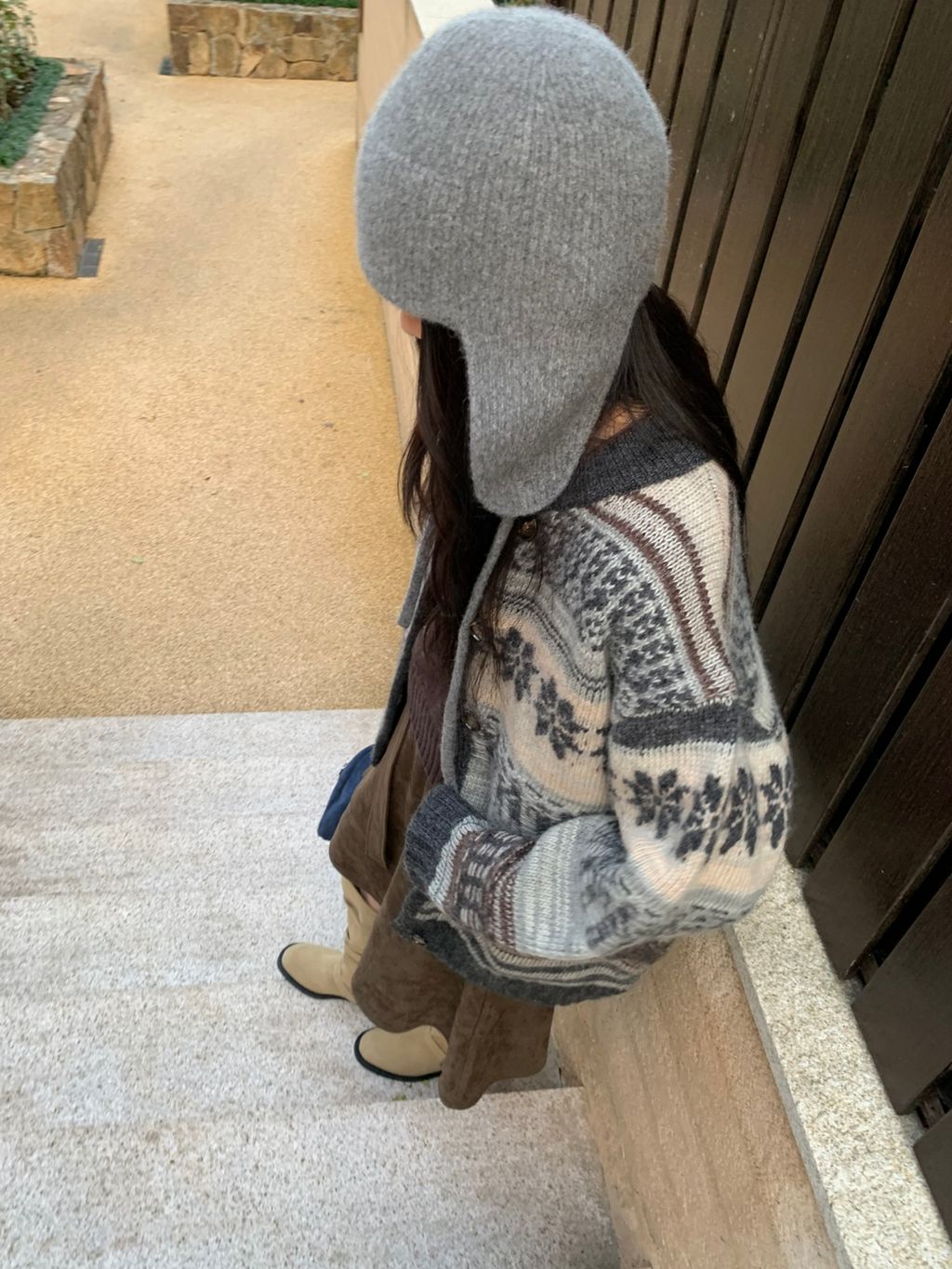 a9b9b72b0feb0e13a8527041fbe6d215