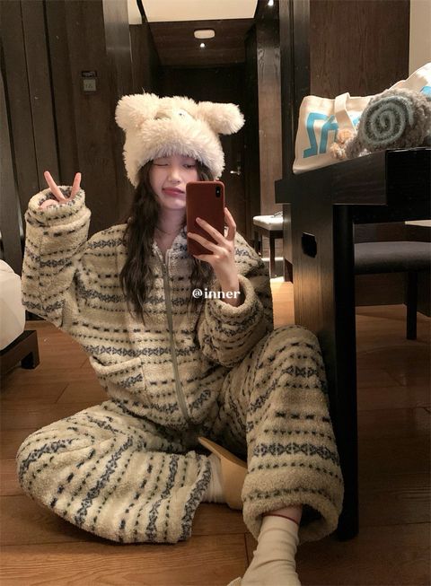 462fcb657fd6bbb4747e2eee17ec9abc