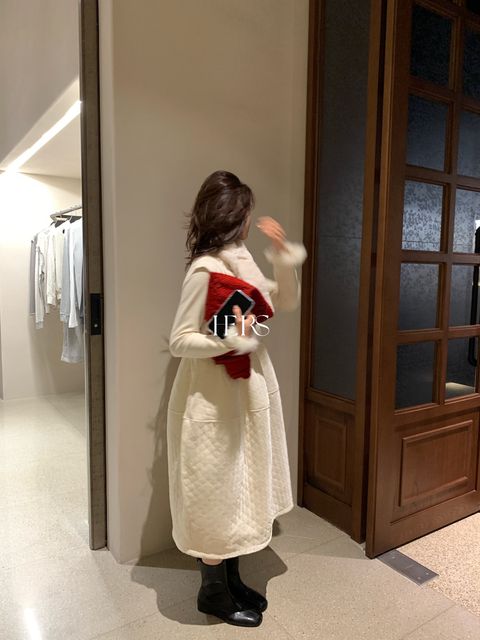 415717768e2a4b9f9ba6233bfcdeb88e