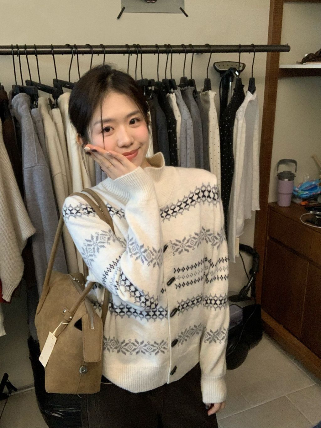 b1be217ee3f43d155d704b0a9eee1fcb