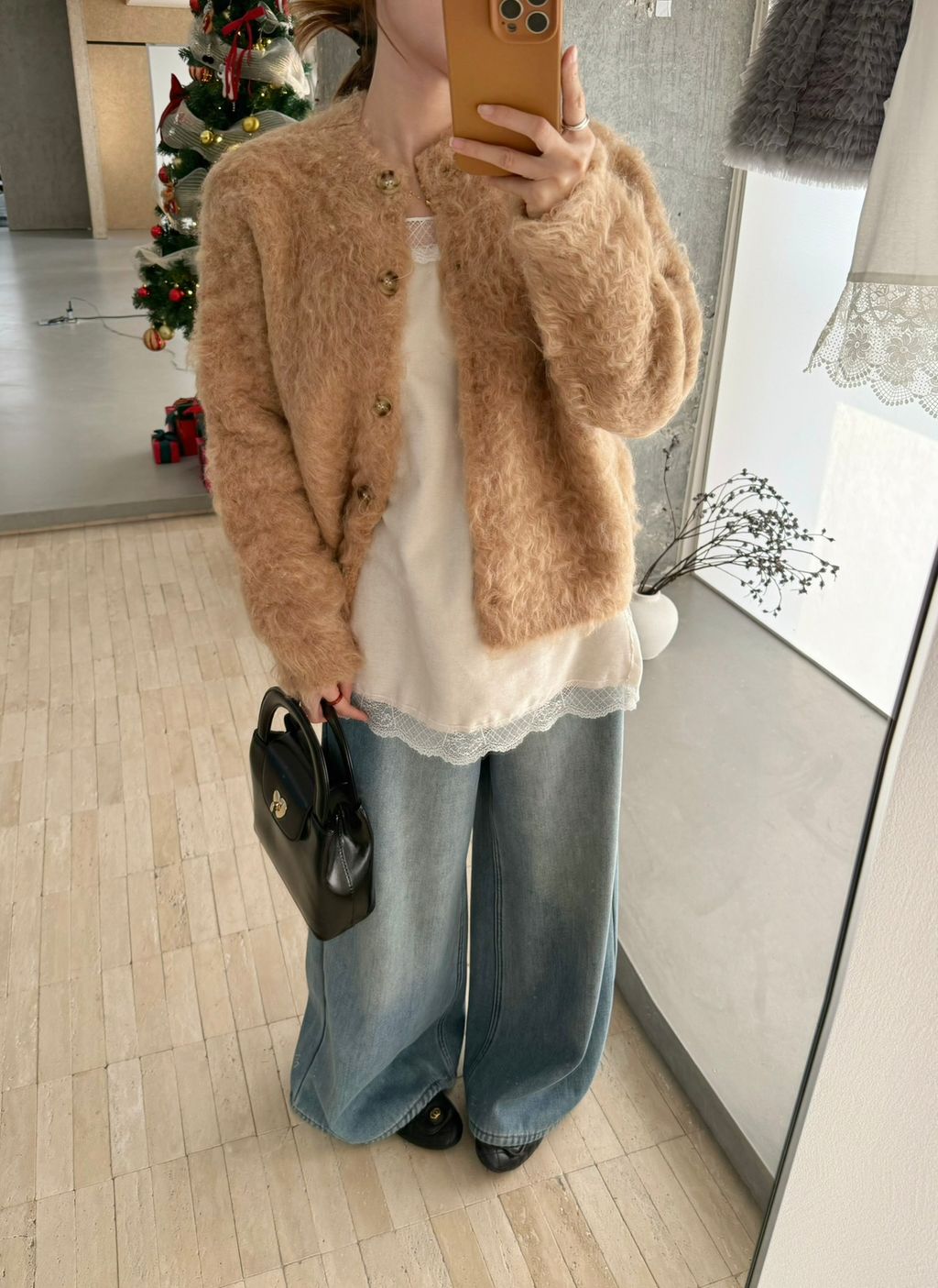 004b93addada1b14b286f5be41f1aa46