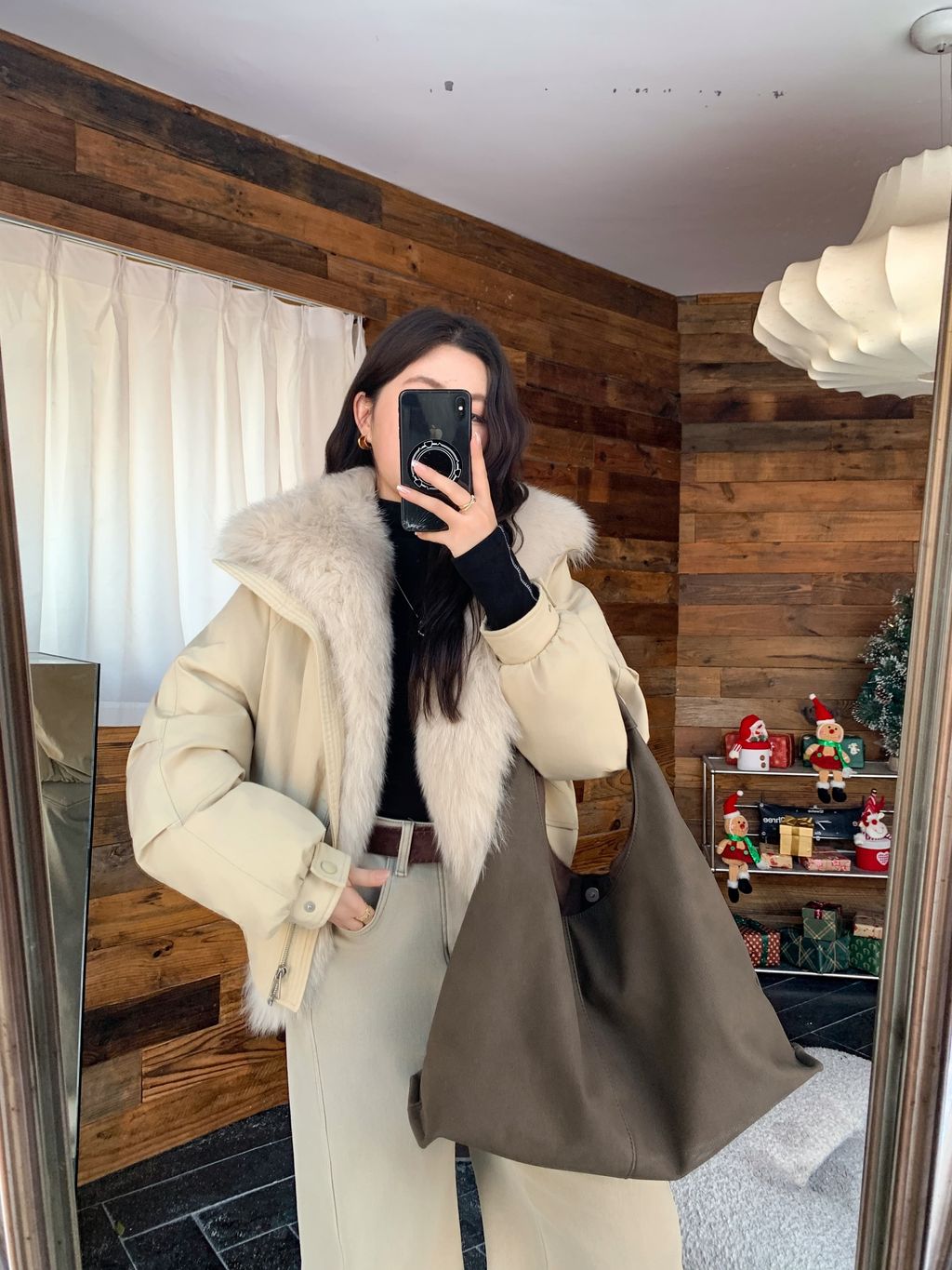 ae32643798c054a0de2844cea7e6aadc