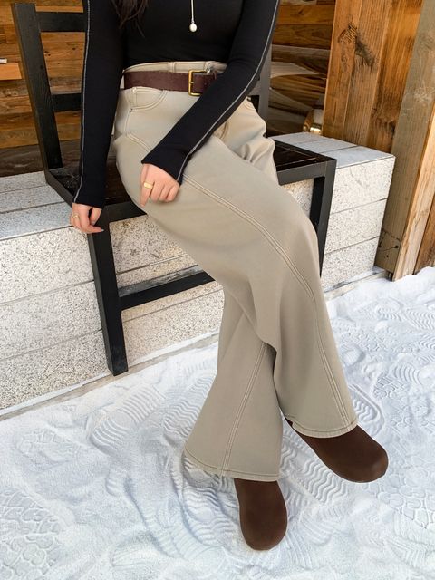 93ae978436f9311dafd4c88a9b0d5709