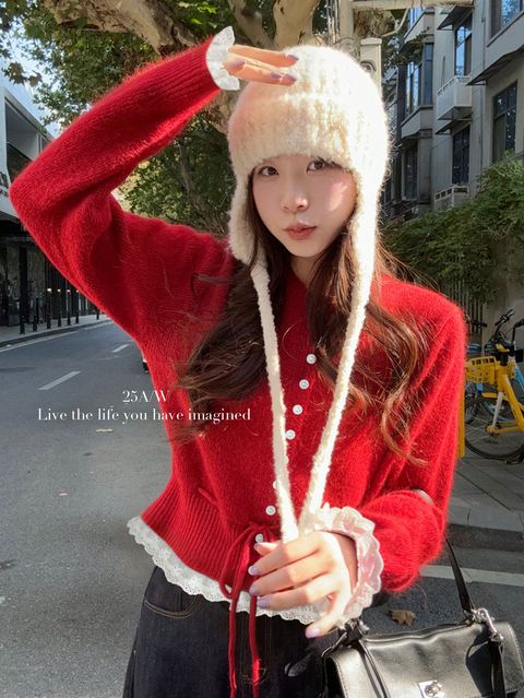 07ec2d29efe55345fd0a106573d746b7