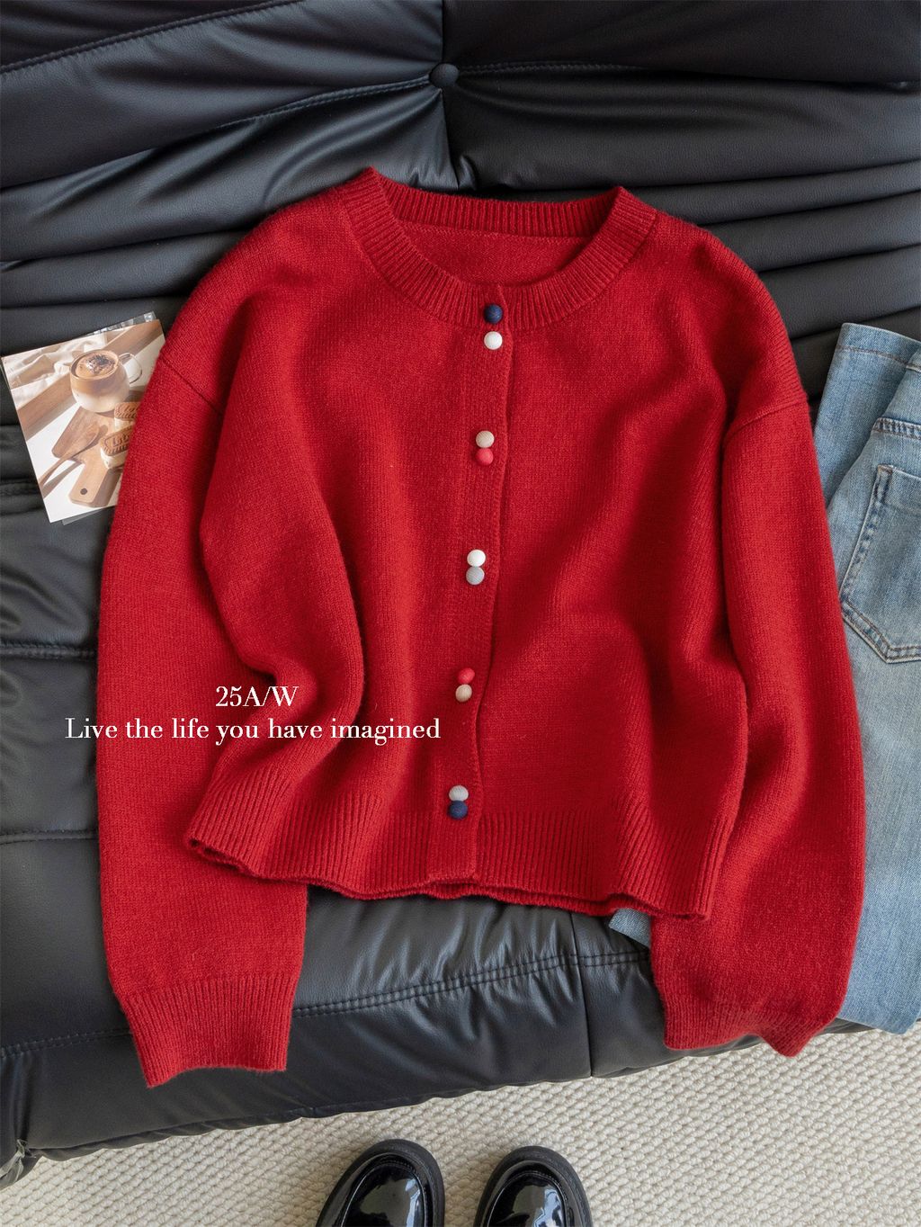 869b055bcc66d49a4d329e13e2851543