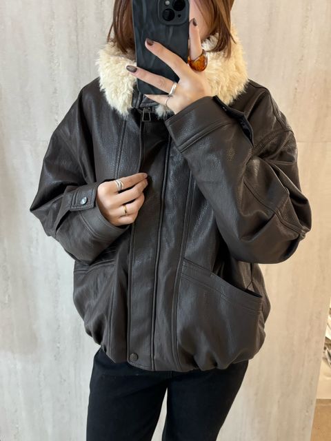 7e3e0692bbd347f226ffa1ad6fee5812