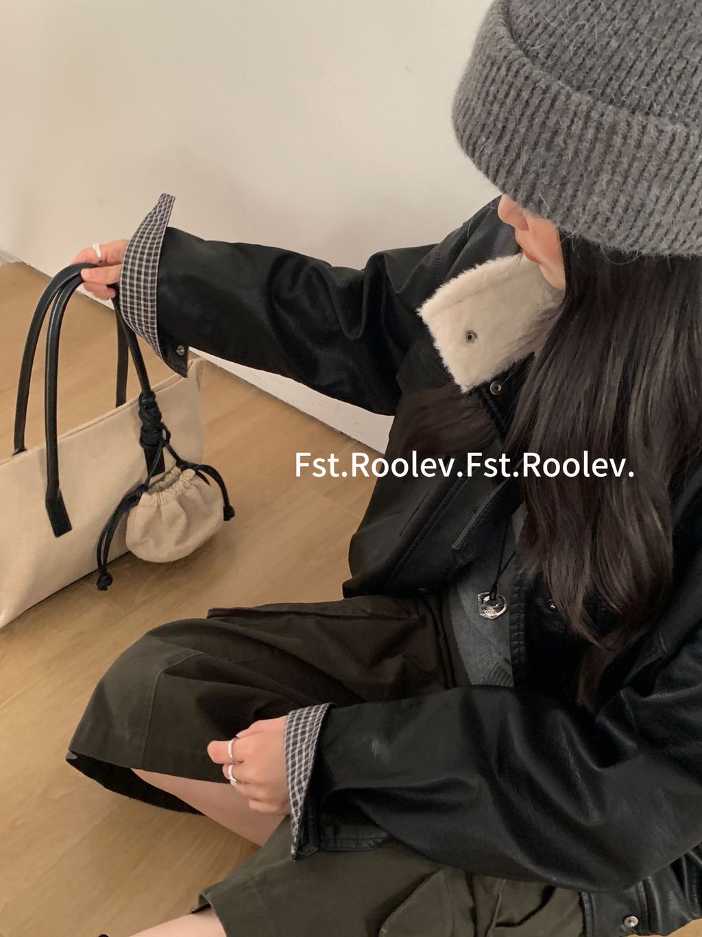 889c77c3142acb56f530d16301774aab