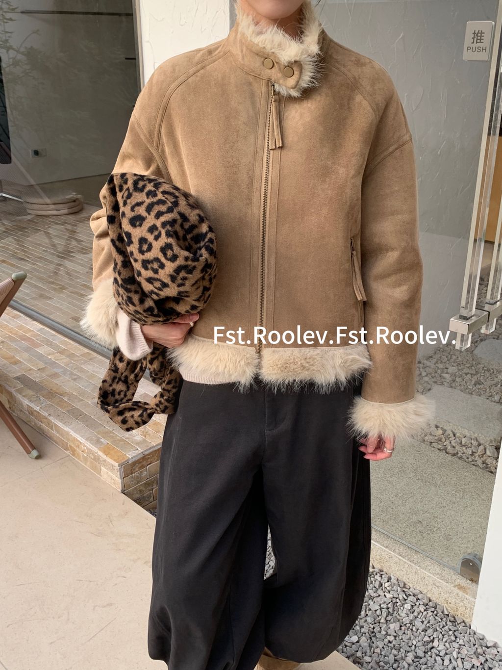 d904026d8b285d9c25d043e0a9d425ae