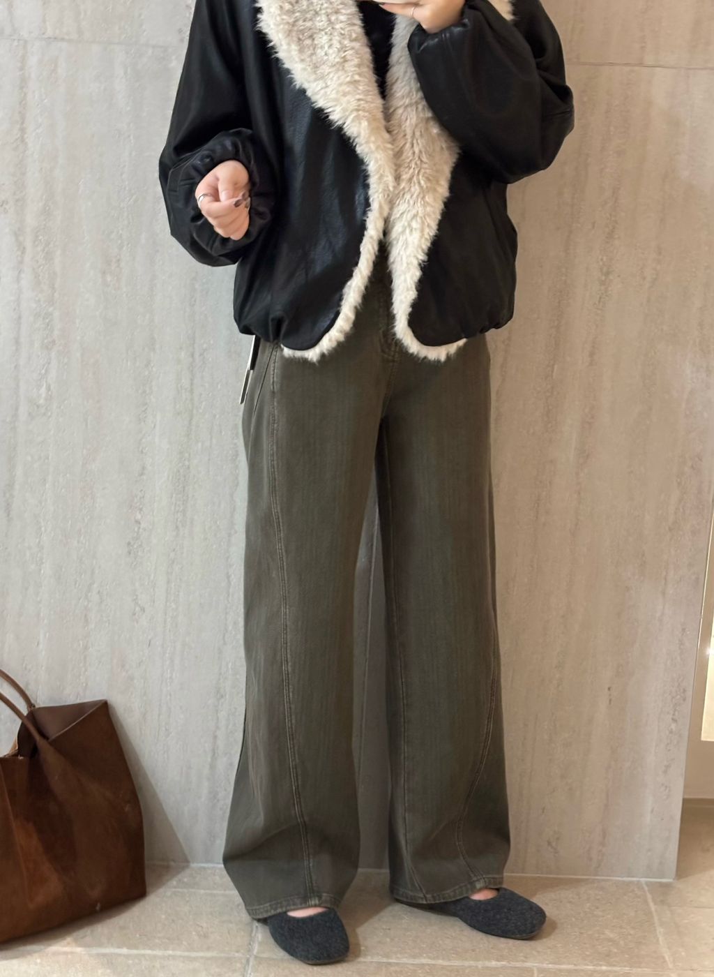 d2f2e5823fe725959a8178c5790a9aa2