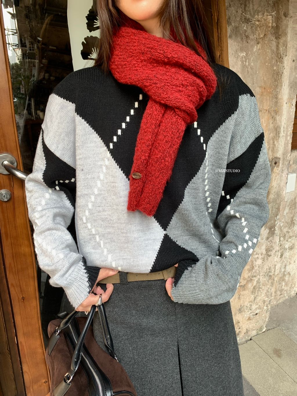 085718a1aa4f842af7e4757bd694b5be