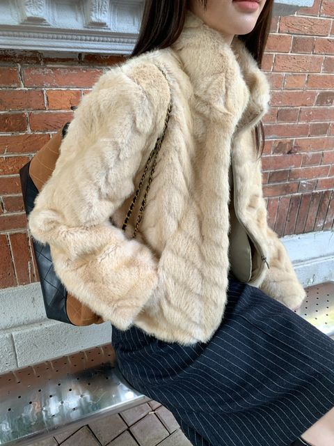 cbbf37213cf78cd49636744350120108