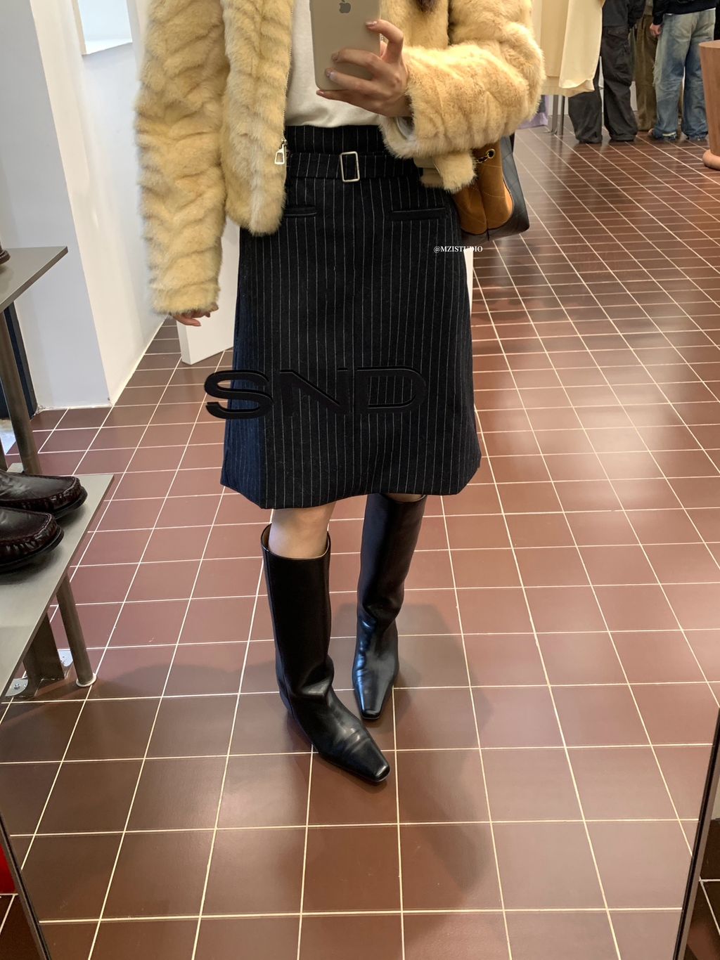 7f420a49d1f7f9937fde69d569c1bd25