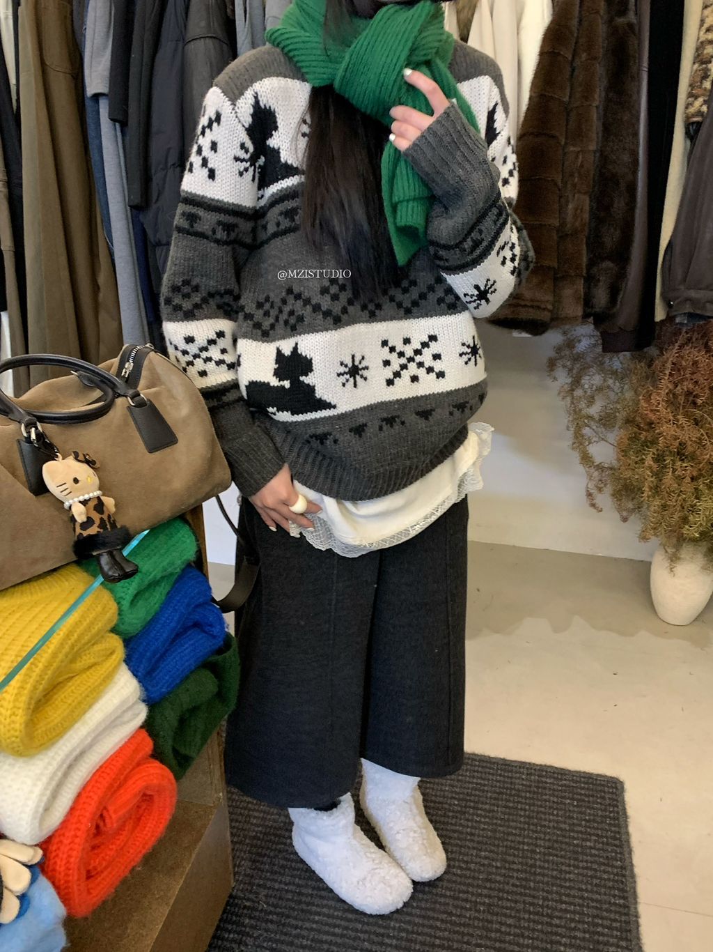 d1e1852a7b3748a8b54a9c40ff036702