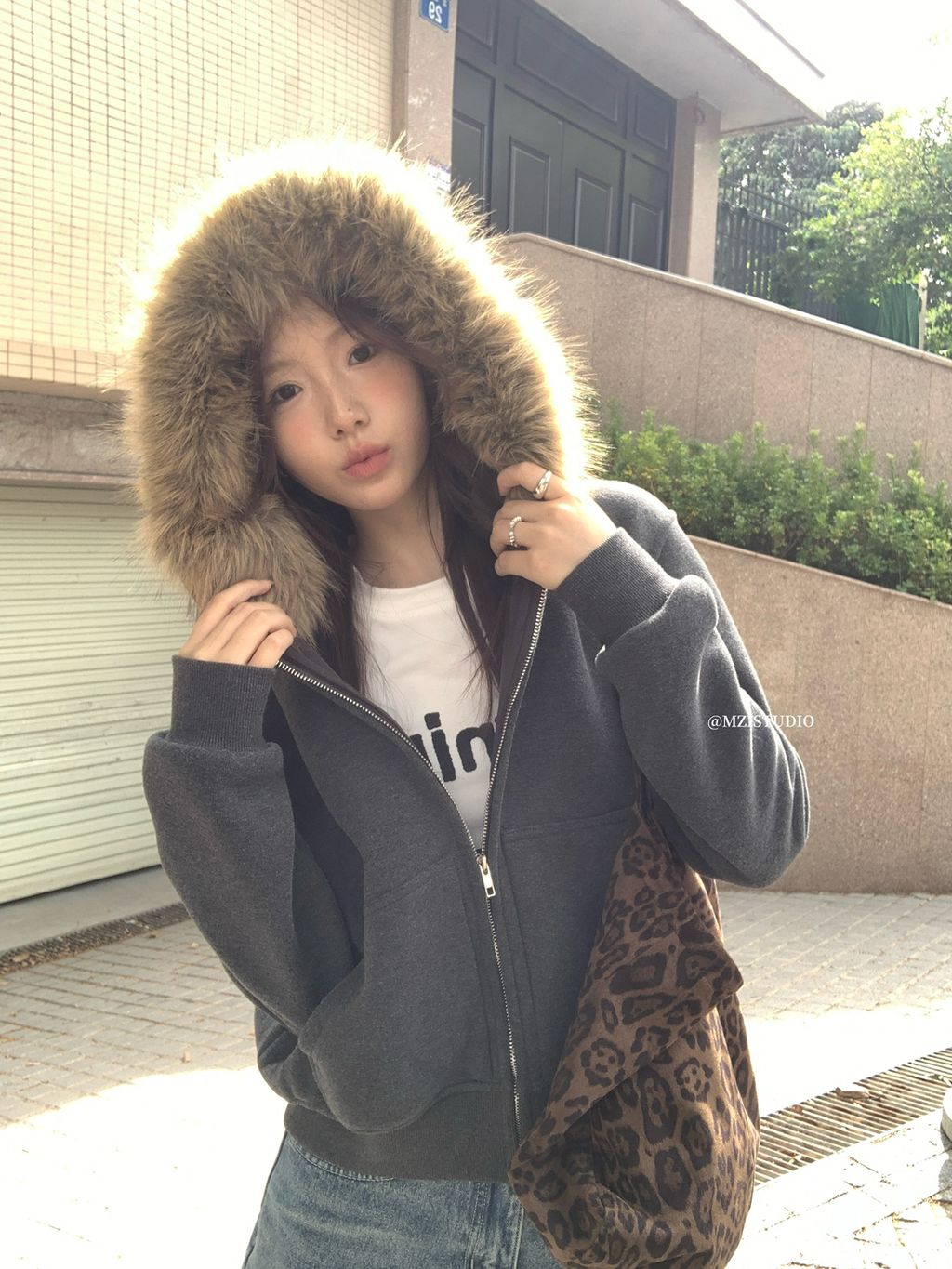 16fa04a081be591507a0caf25b8a494b