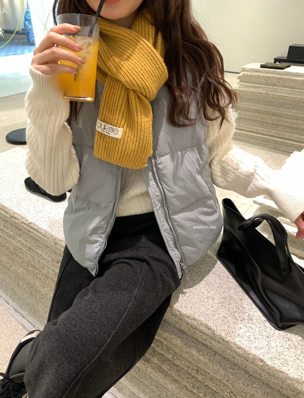 6ea06438f9337db0eb71d9bff421b799