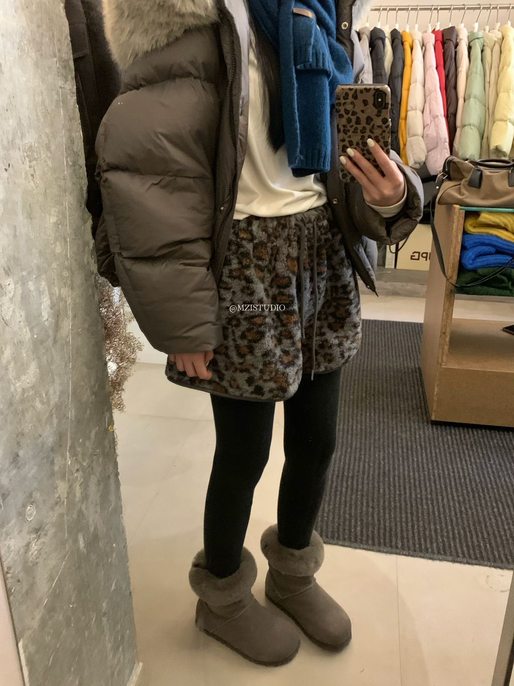 17f94f96e76f09223631b9c8a13f1984