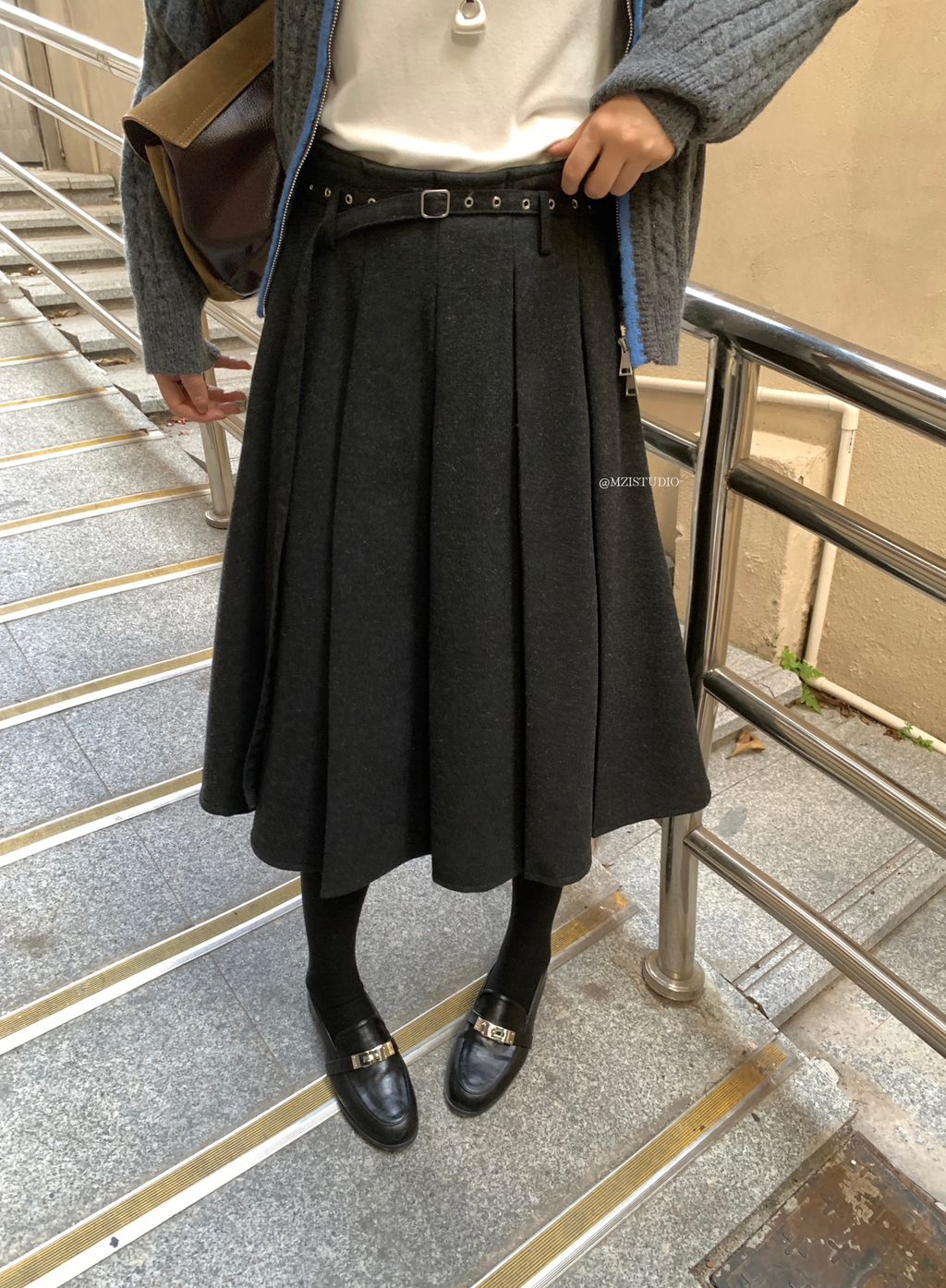 fb85e94d9e417269166d16f8c3847531