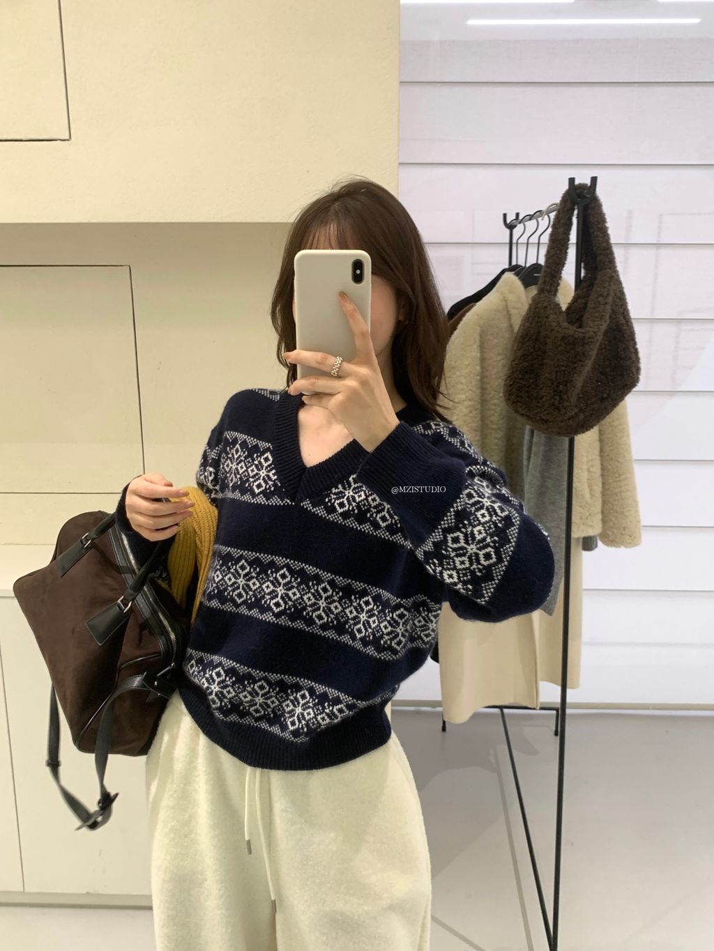 64fe4fb3703b779b3f4ea99019b0780f