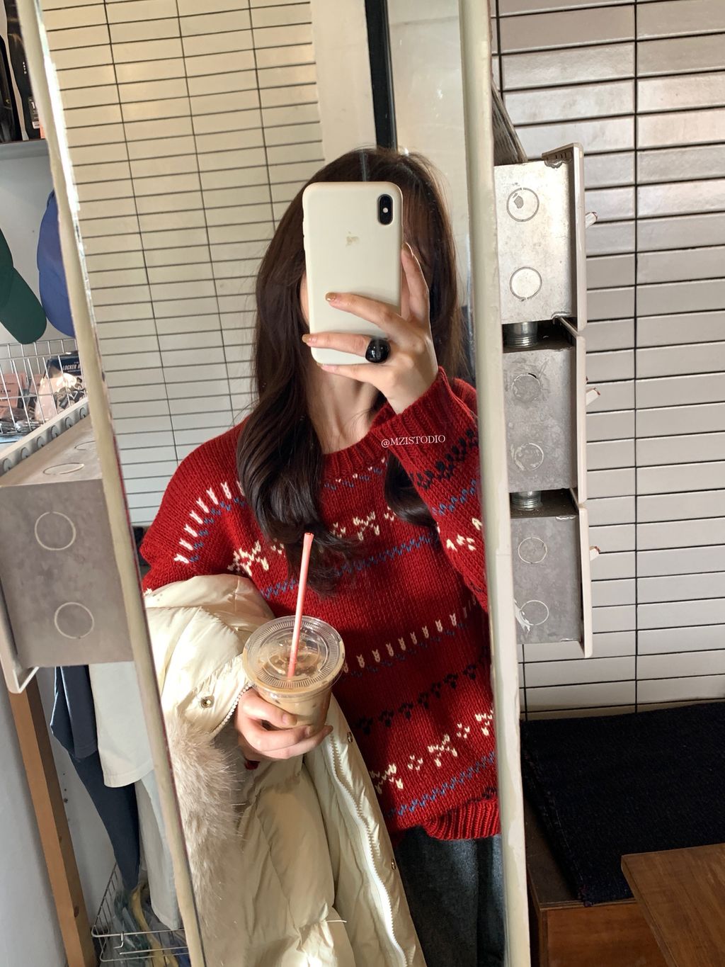 24dc587125d581f77d9c39d51b5ec14a