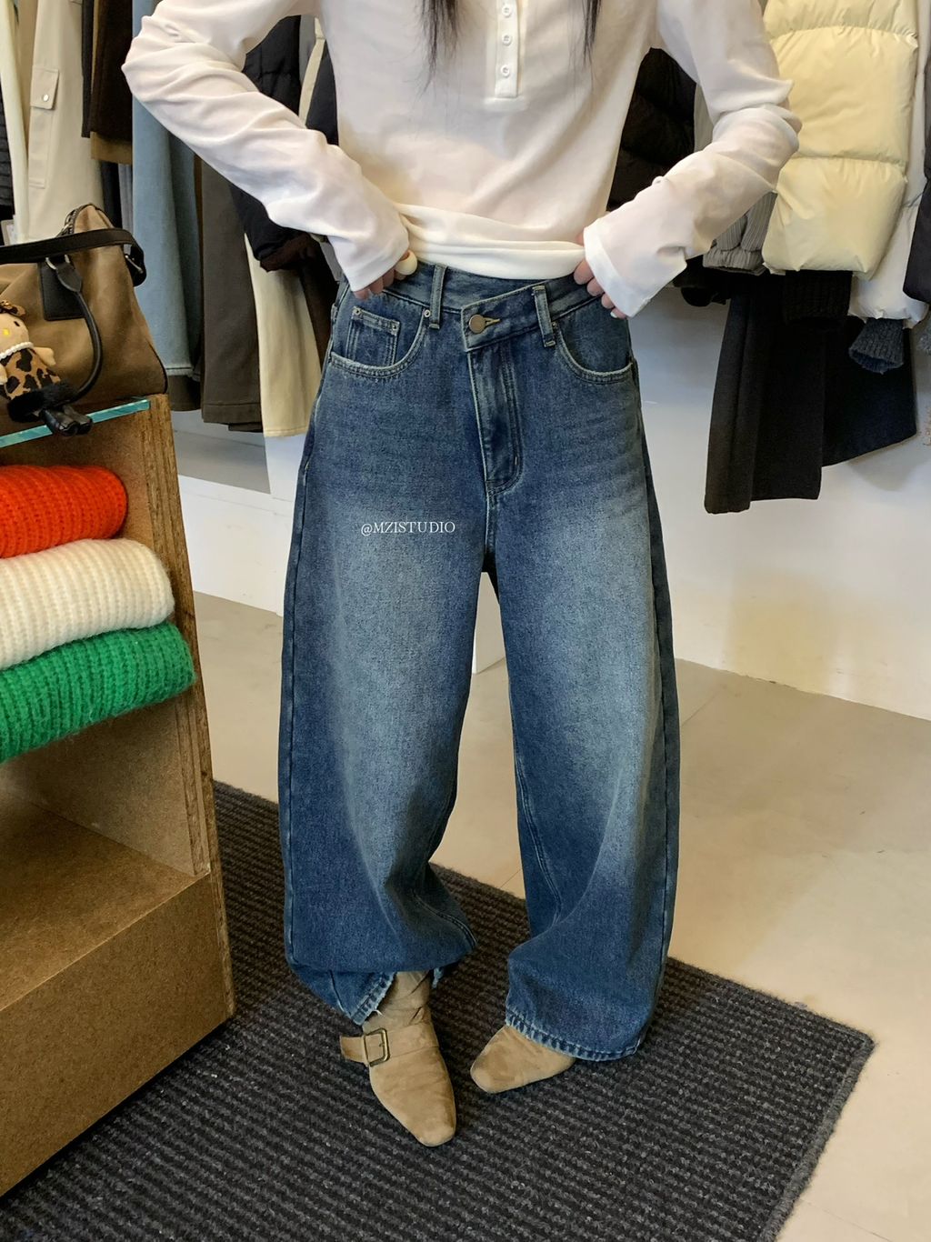 f4bdfcb2c8e9423f86516ab565194100