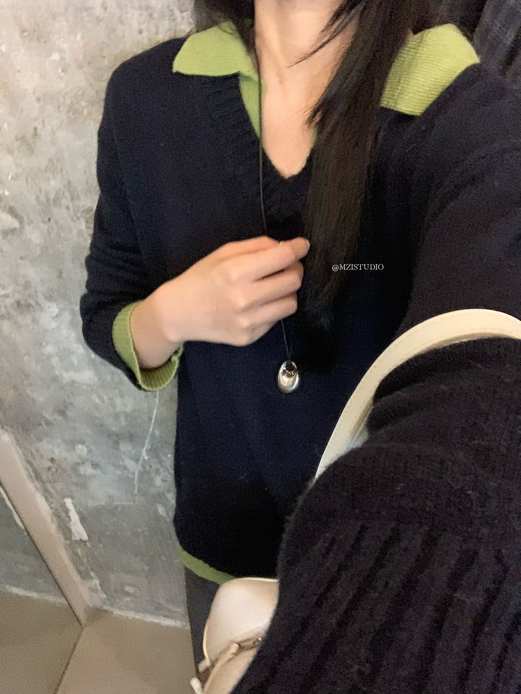 6abb36e33efb3d93594da73cb18f7490