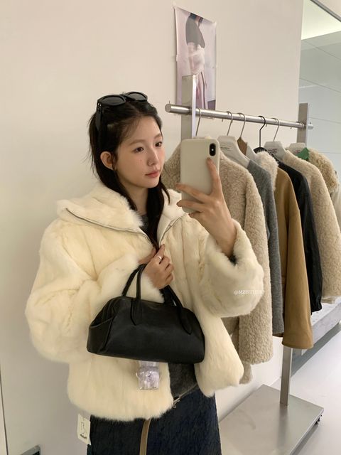 e3bd841bc7db6d945ada543a9be5f7cc