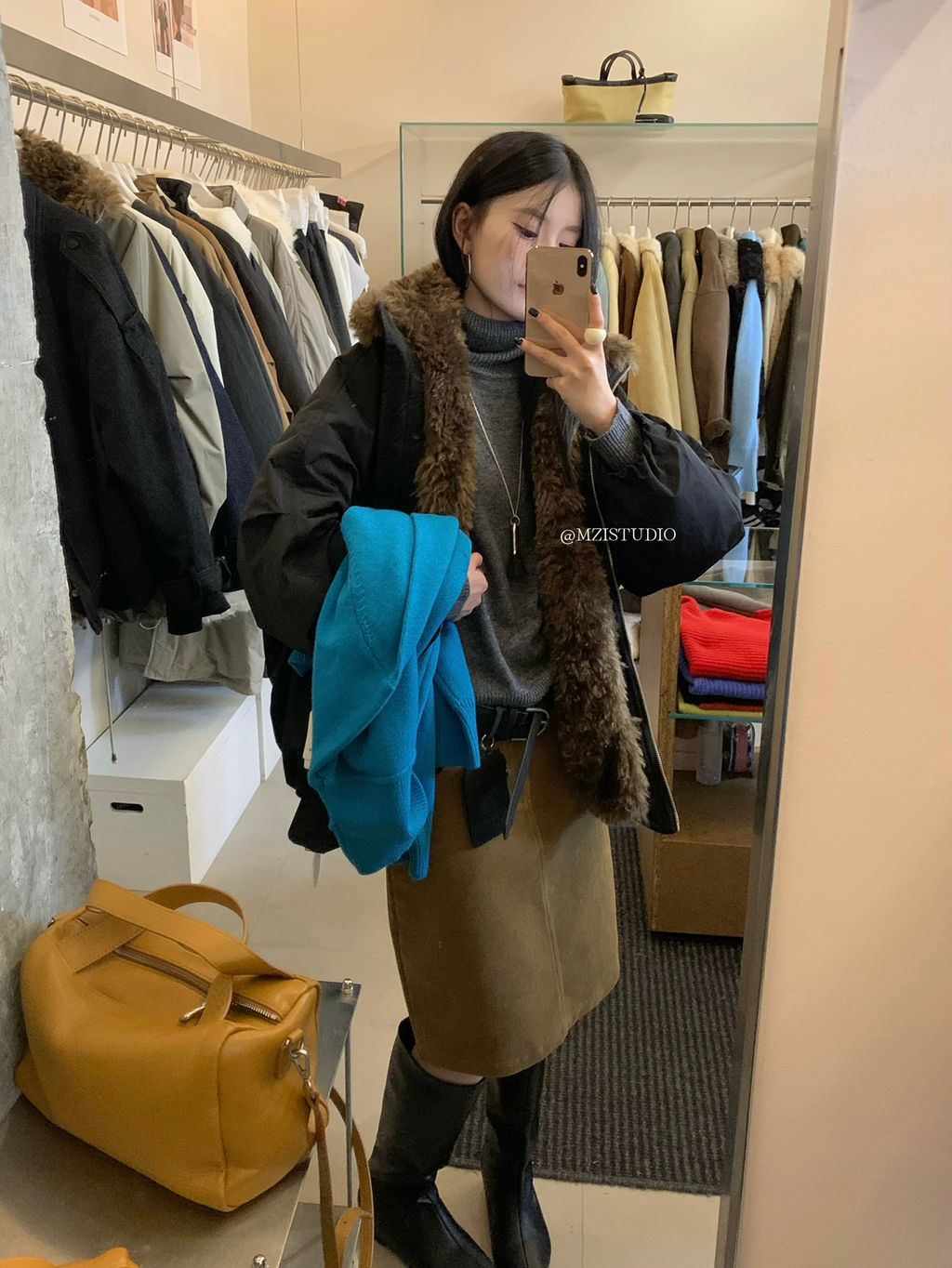 27c8ca9abf0e157bb4810d62d8894440