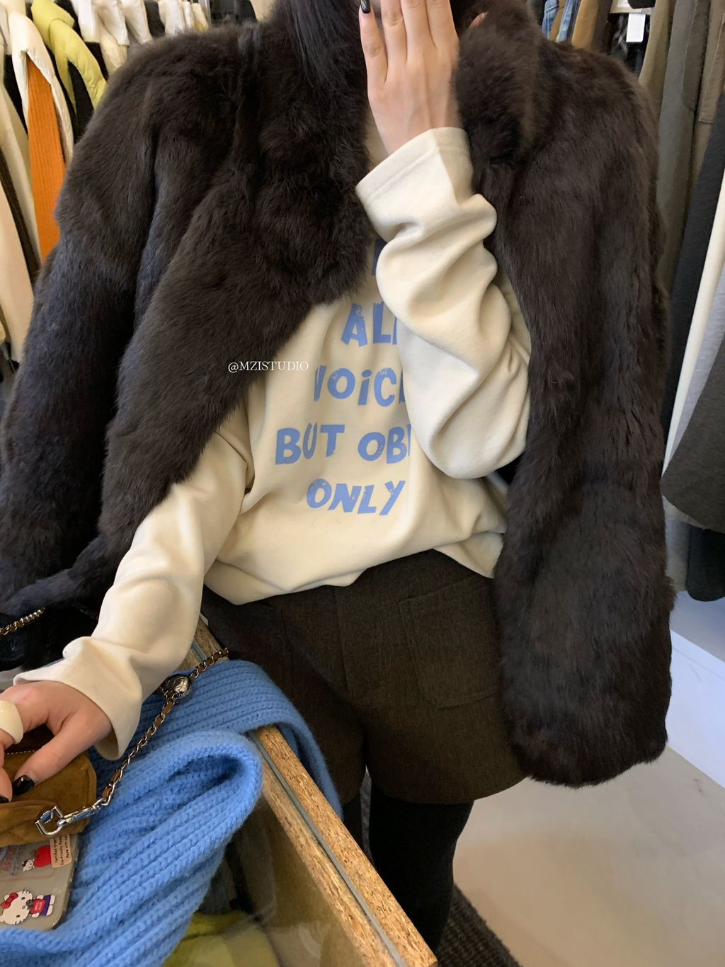 123d47793b794ae25d2ea76652e54d27