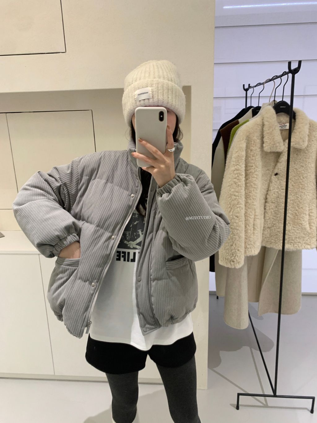 60579cee469871d078ac58fa3de2d755