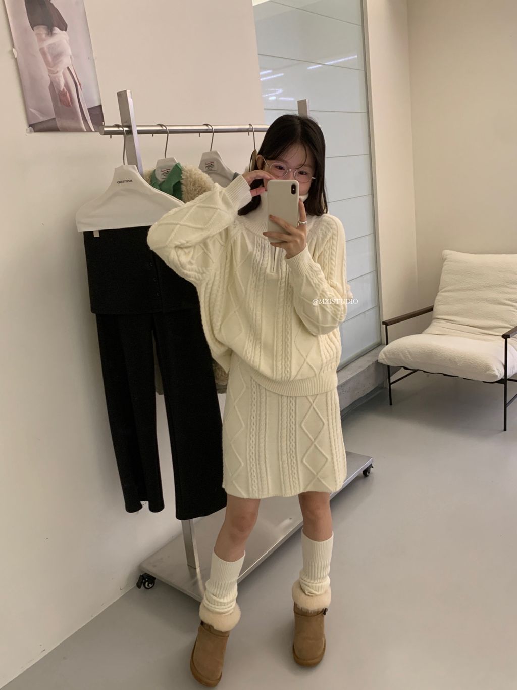 44f4b525f250f9178a4aa1c6ac7c3edb