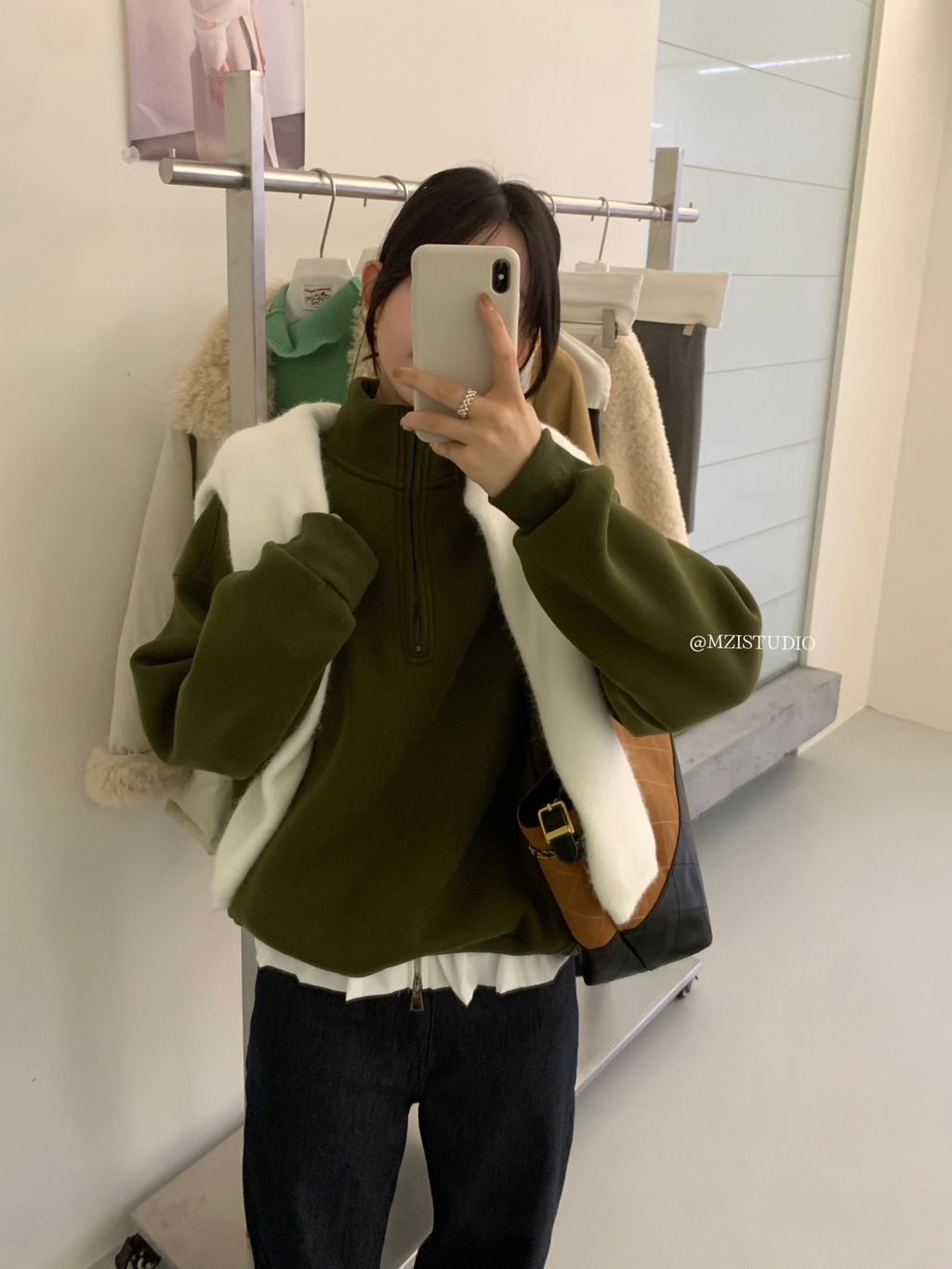 48195d2f9ae85d49ae5f1dc90c2b91bc