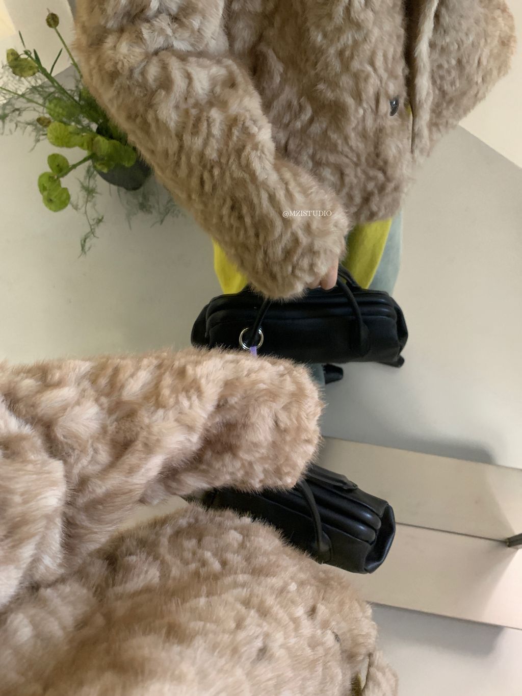 e0d3744638a59055e70b828e3150ae53