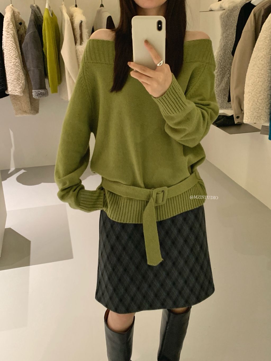 2ec950e18b458dae5a8d7917e2a180e6