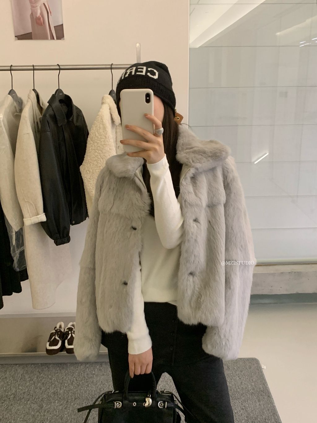 d90fe816674547869bc0553afa4ef528