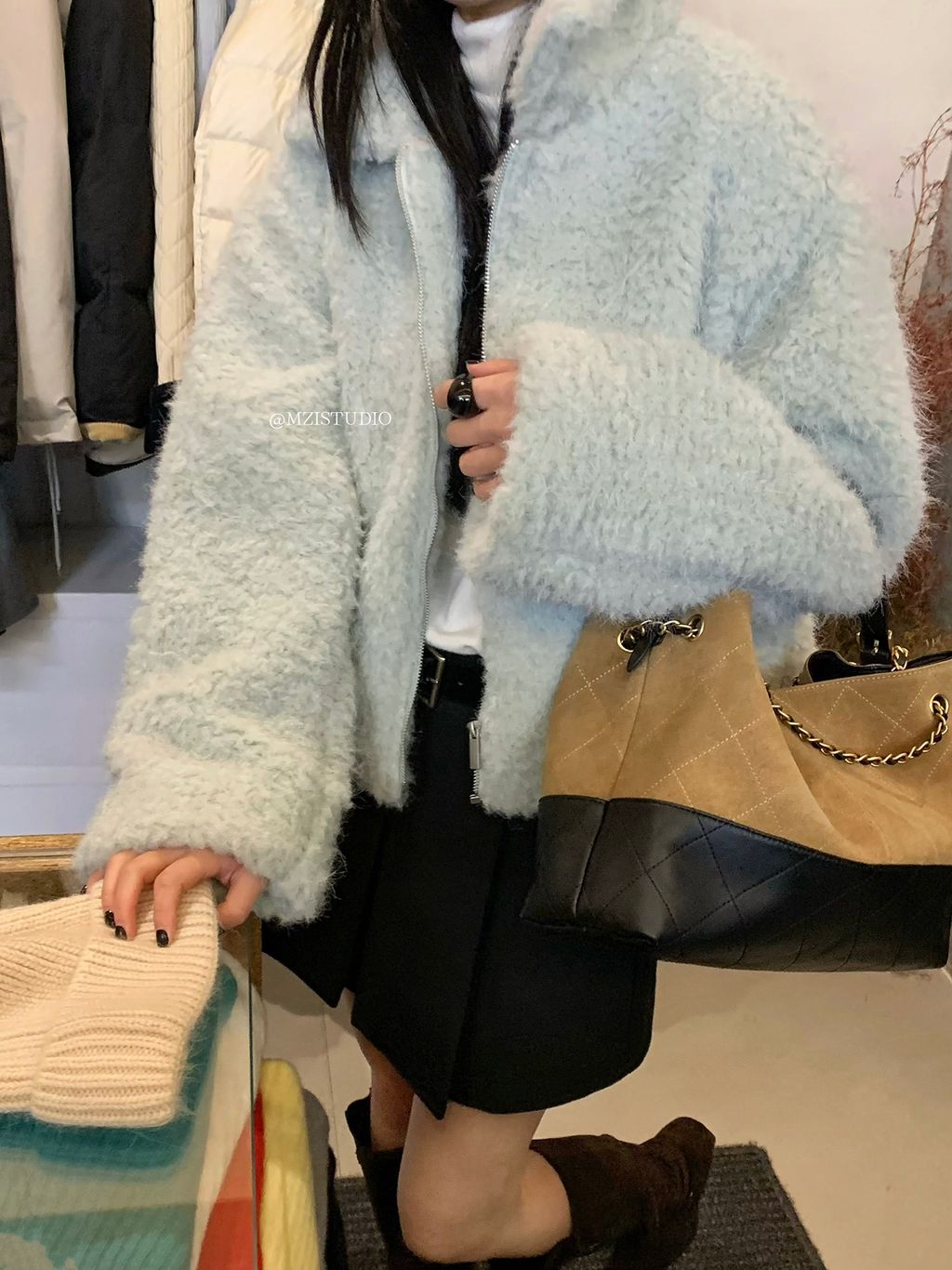 91deb086f33f641a170e5c892b2e04d6