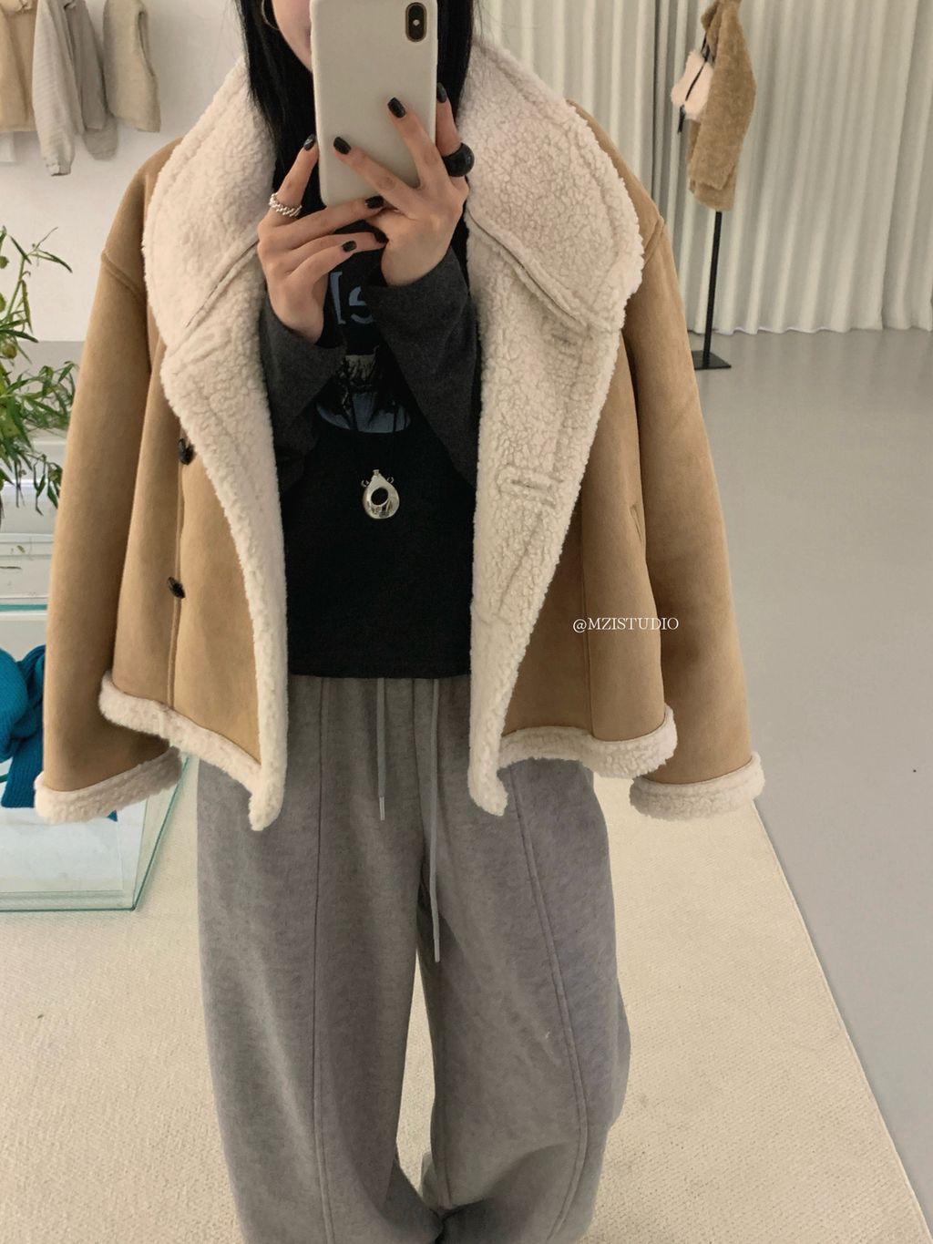 d40aa3b03b6327b24cdd34dc5f9a4bc5