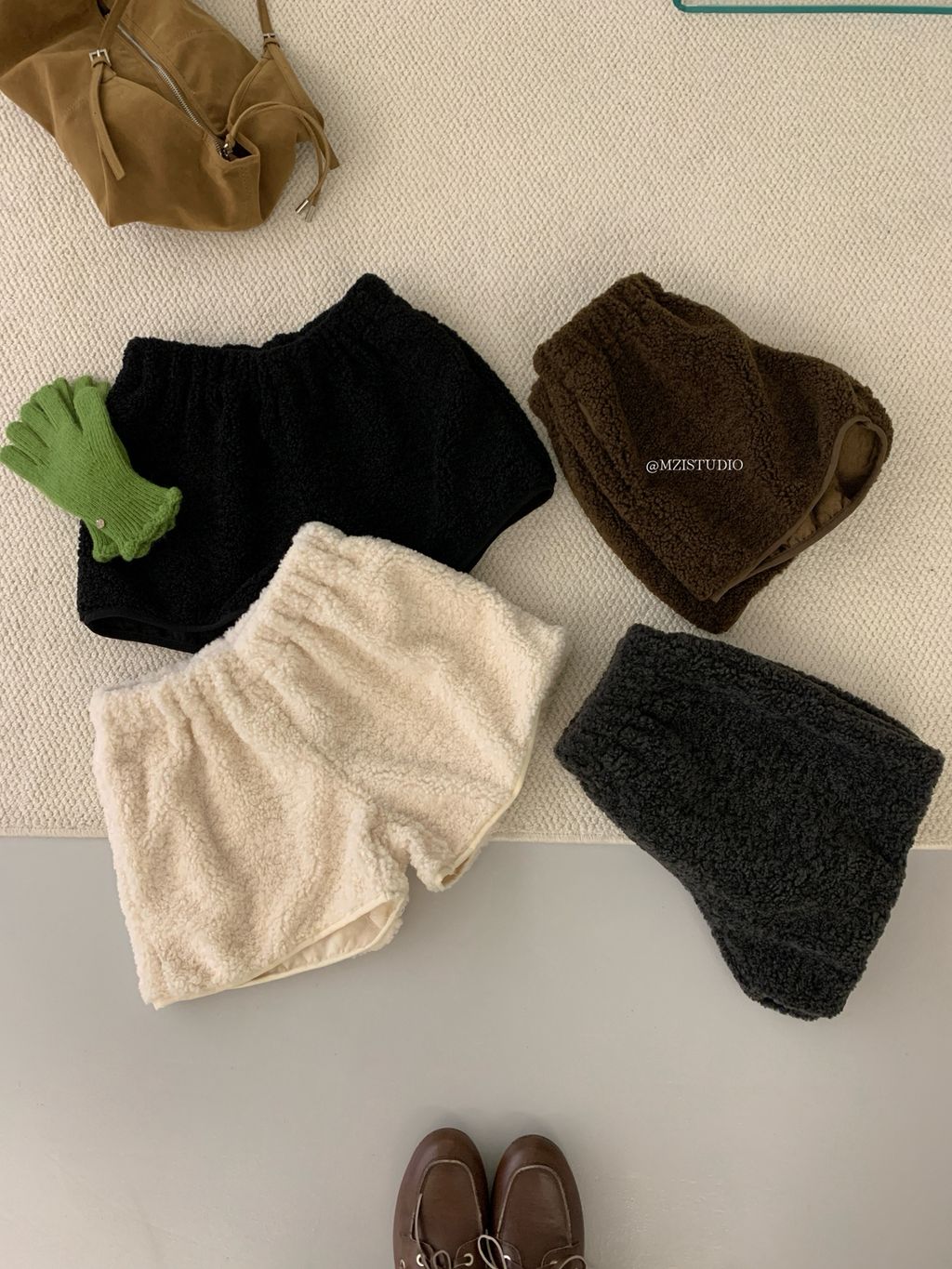 0cf3ffb81774a50917dbd6a92dea770f