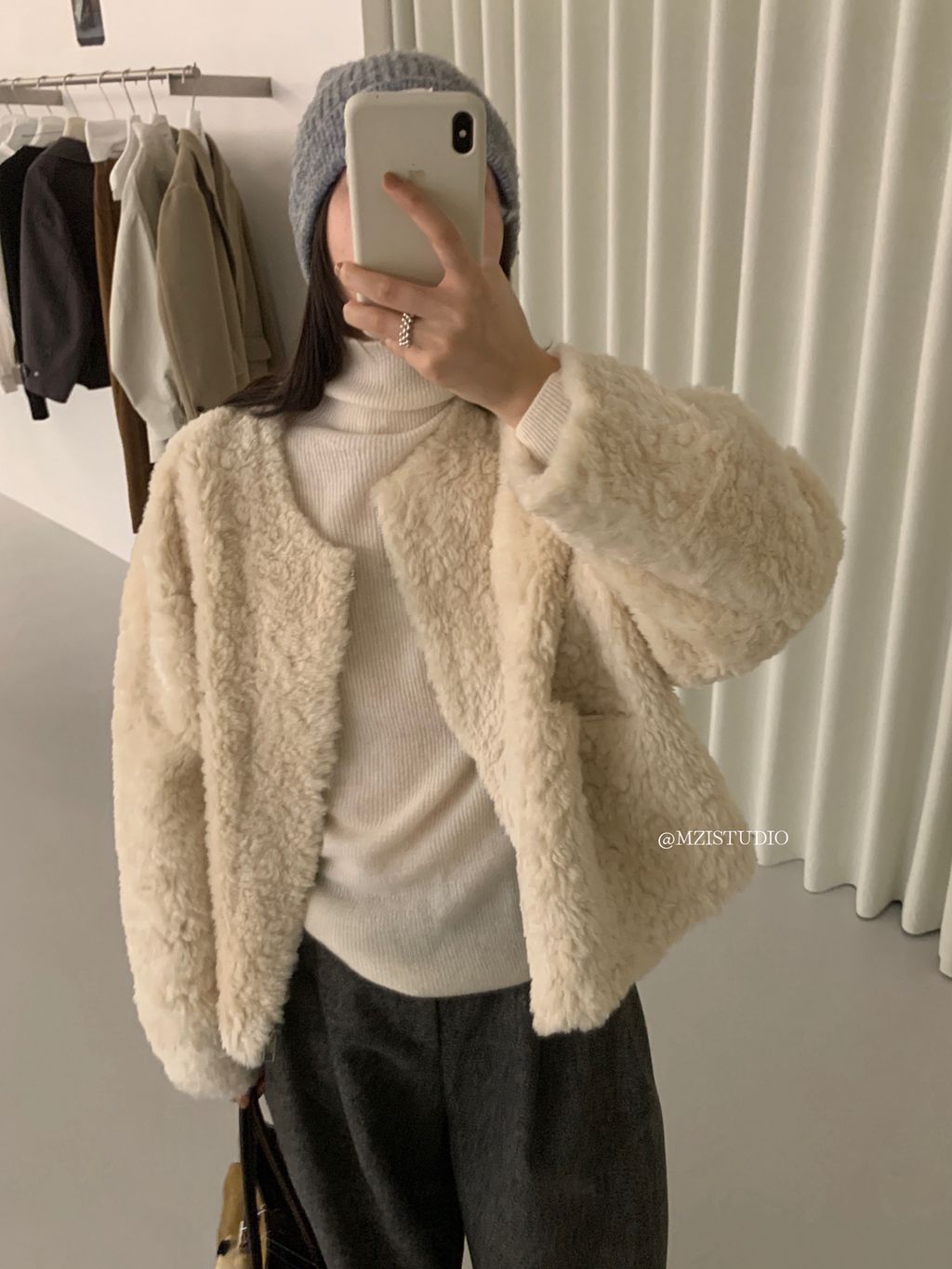 a3521b8e62fb61550d27f8884c552904