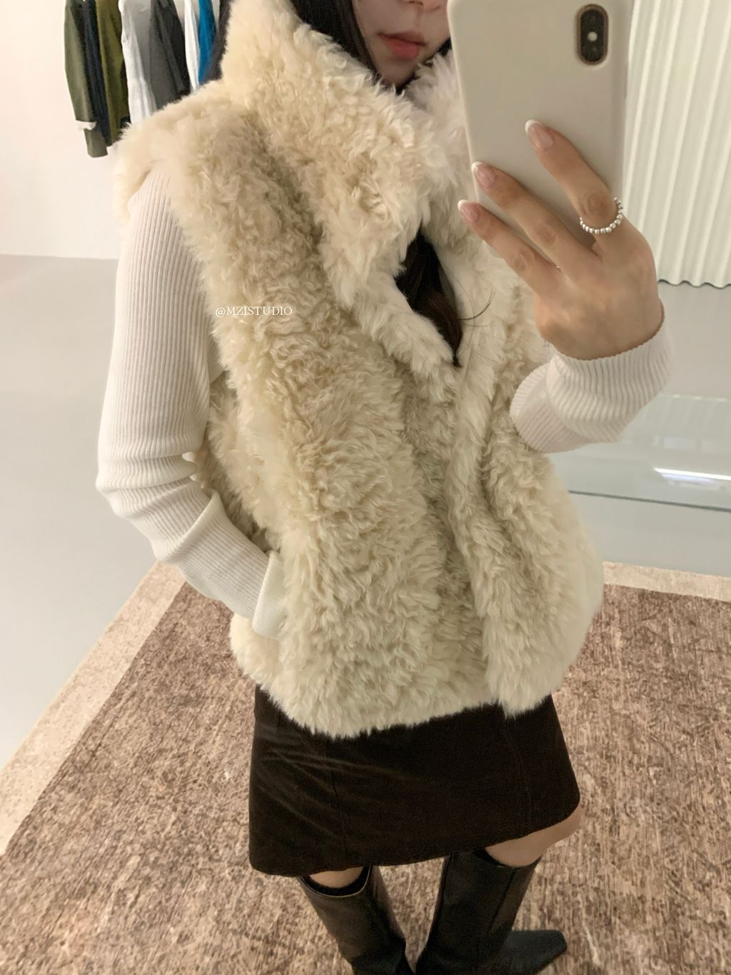 de4c5cc32f6e19af714c29dee18f0eb1