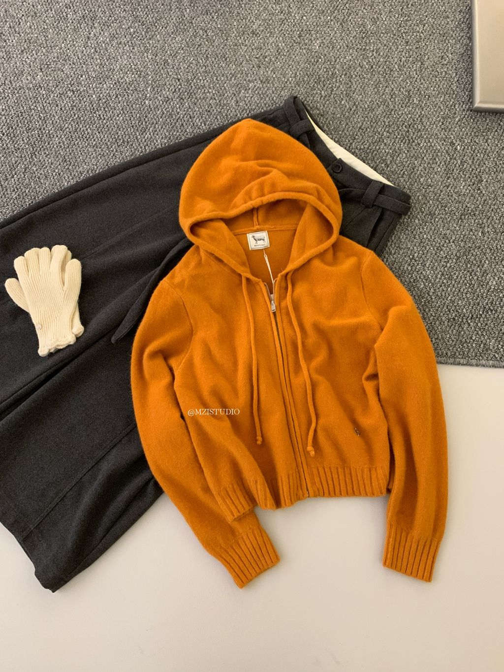 8154d5233fa99db3f2a4719d3ddcf867