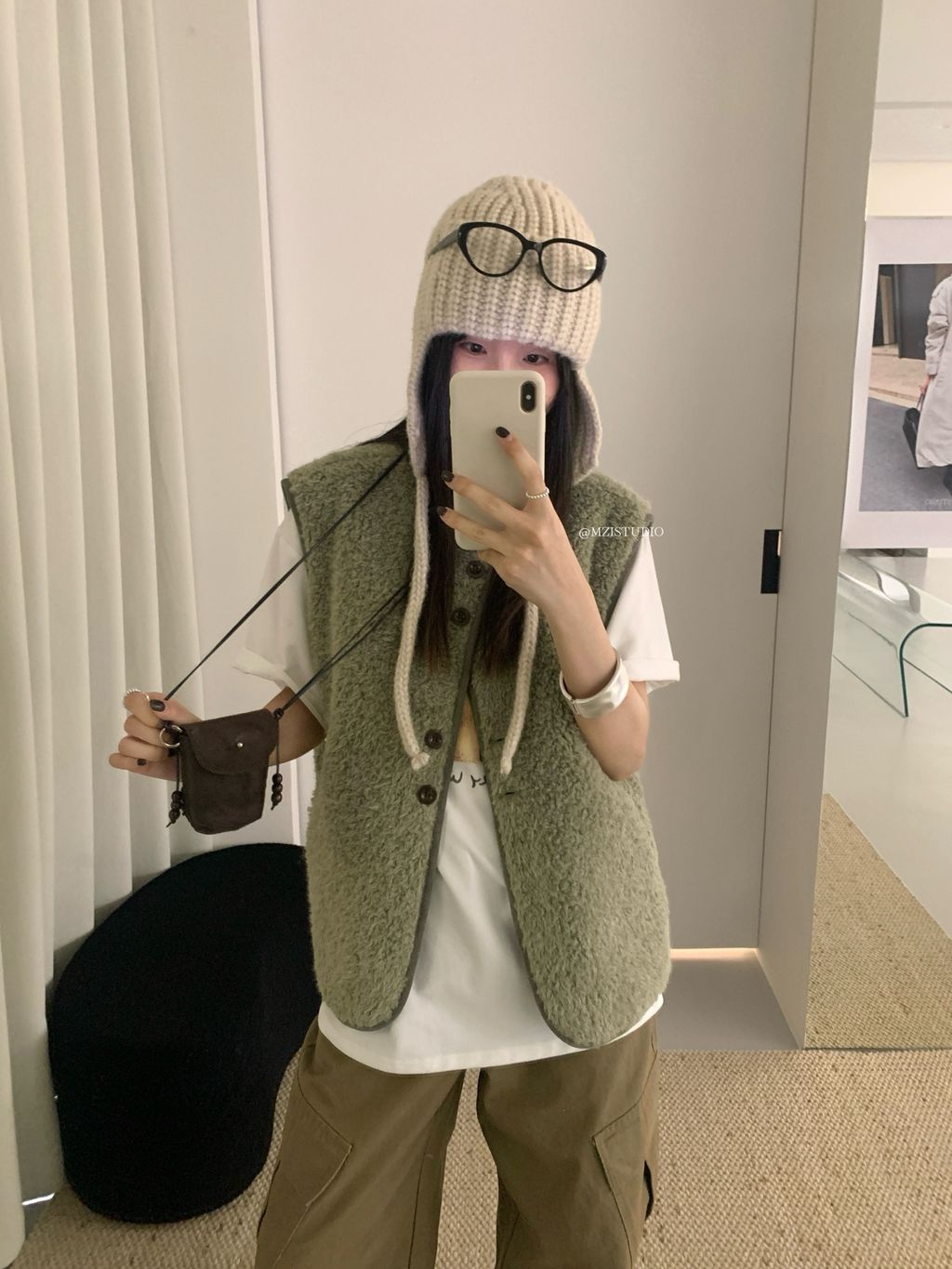 d2ed8f3e57e54f23f5b0a2388a8b9bc5