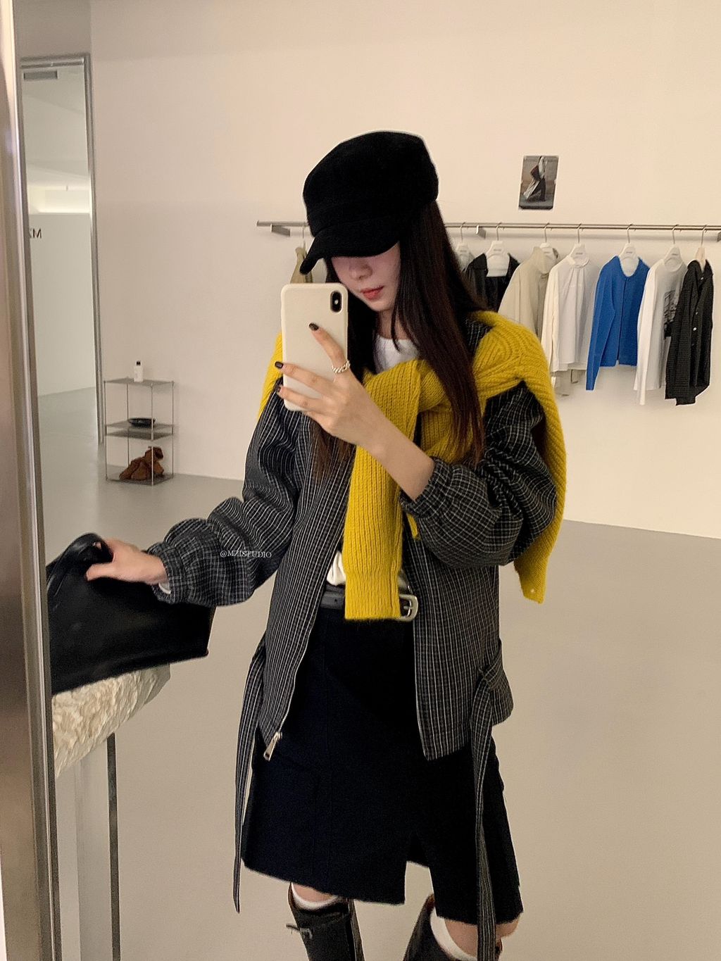 5f771cfcbaf20757b23be975567afe10