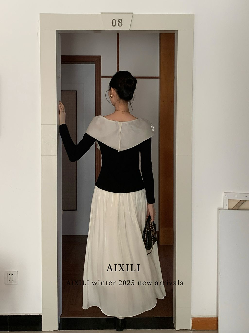 0c1aae3bd703b5f084310e2a44db141b