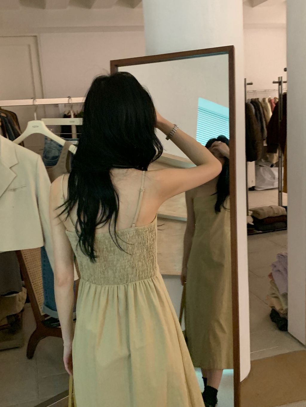 efb3b612f94412dc3eac402ba4608747